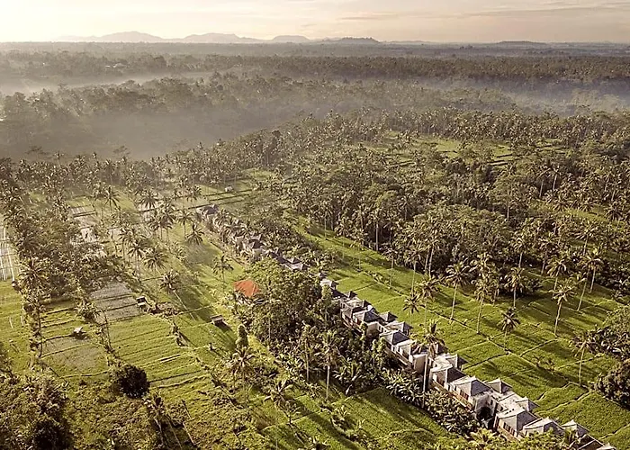 ホテル Khastana Hadi Tegallalang Ubud 5*
